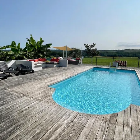 Hébergement de vacances Moundeou *