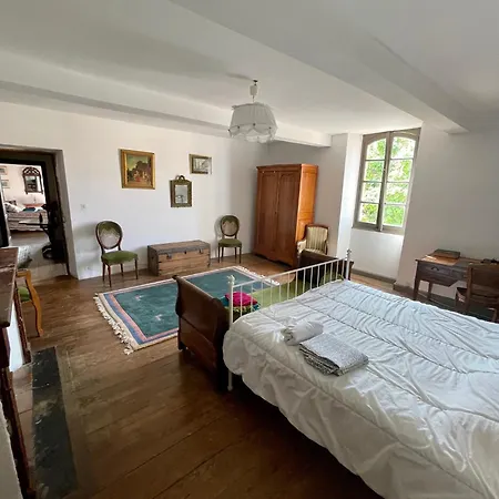 Moundeou Hébergement de vacances Saint-Lanne