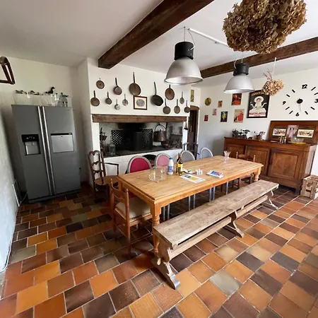 Hébergement de vacances Moundeou