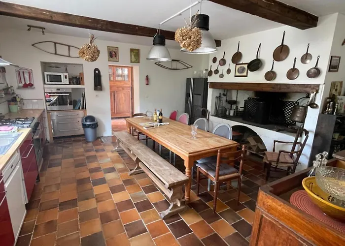 Moundeou Saint-Lanne